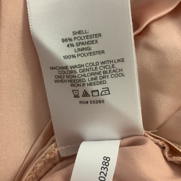 NWT Express Satin Ruched Twist Front Open Back/Bow Side Zip Blouse Top Peach S - Picture 7 of 9